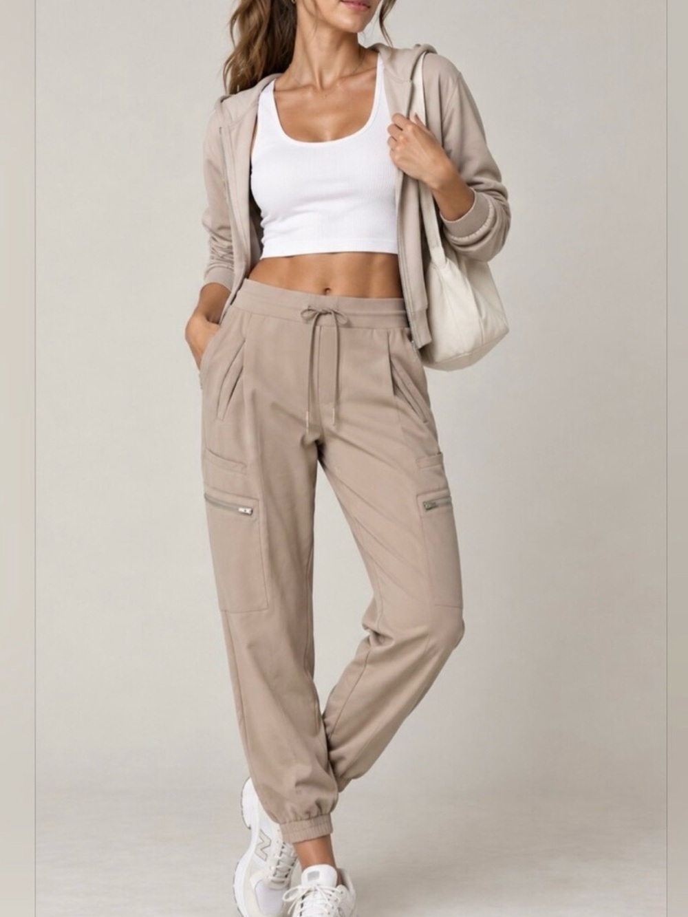 Athleta Go Far Travel Pant Cargo Jogger Taupe Size 6